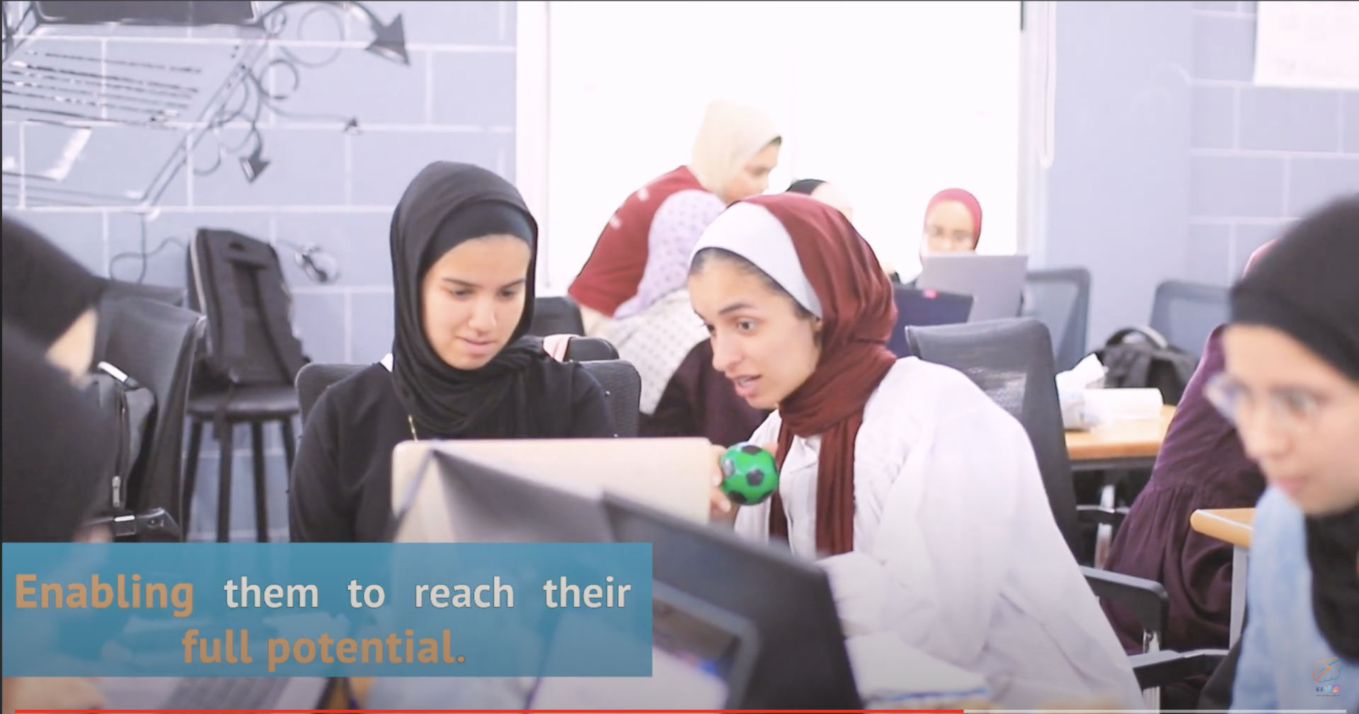 Video: Meet Bayan, Banat Geeks Camp Graduate